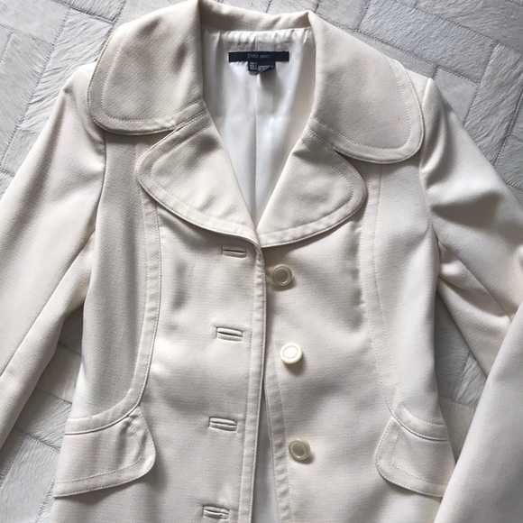 ⭐️⭐️HOST PICK ⭐️⭐️ ZARA Off White button up coat - Picture 2 of 6